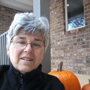 Meet your Posher, Luann